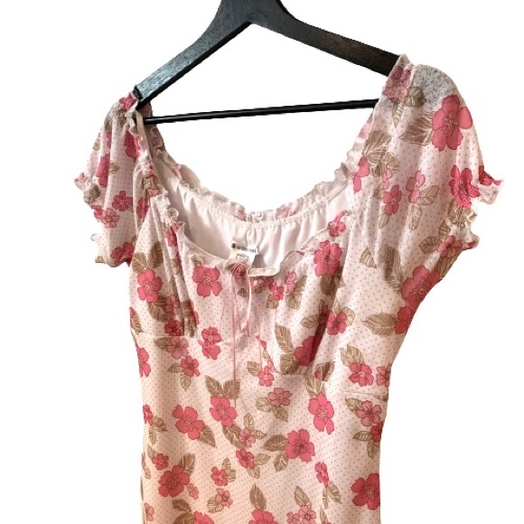 No Boundaries White/Pink Floral Polka Dot Dress - Picture 2 of 5